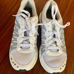 Sas Comfort Shoes. Tempo 8 M. White. Never worn.